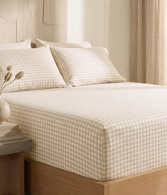HushDry™ 2-in-1 Waterproof Fitted Full Sheet Viscose from Bamboo Tan Houndstooth