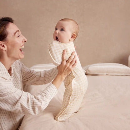 Swaddle Up™ 1.0 TOG Cotton Tan Houndstooth