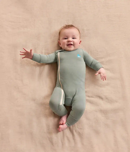 Swaddle Up & Romper Bundle | 2.5 TOG | Oatmeal Bees | Deep Olive